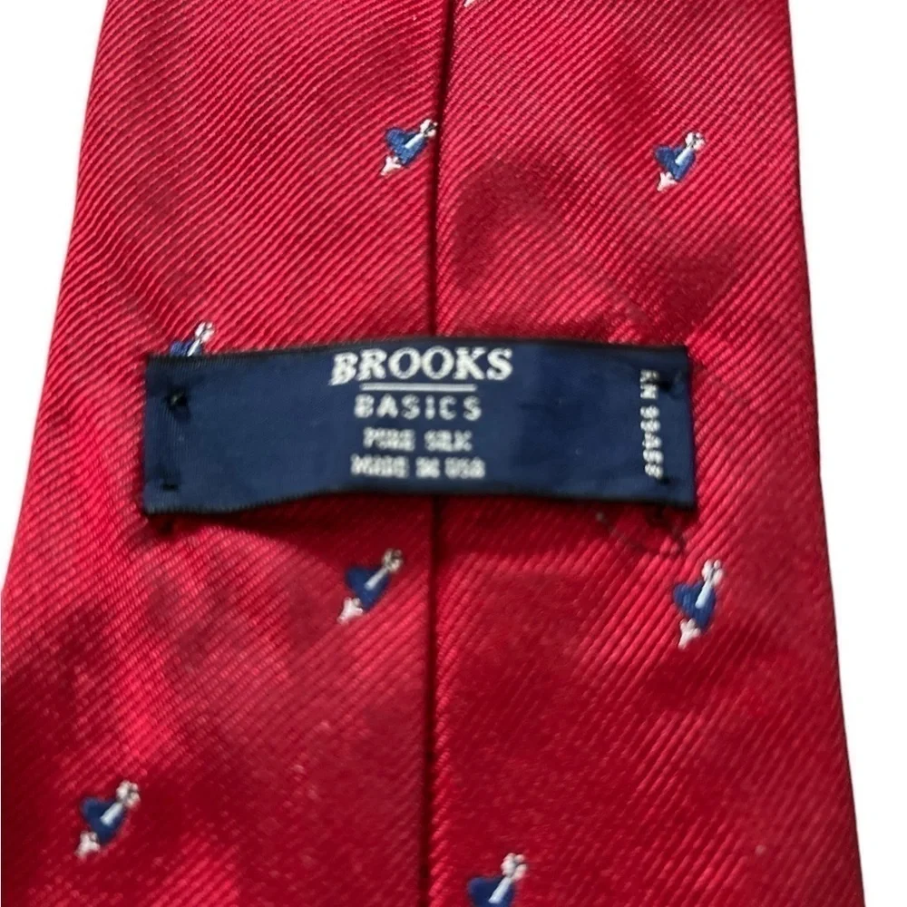 Vintage BROOKS Basics Men’s Silk Tie Red Blue Hearts and Arrow Necktie